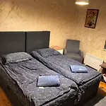 къща томови * Девин