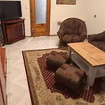 къща томови Гостевой дом