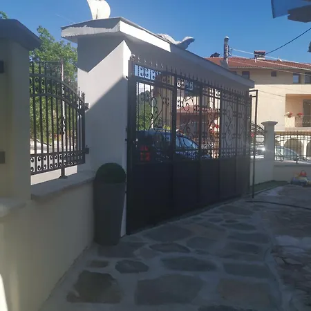 къща томови Gasthof