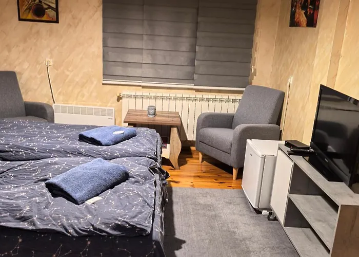 къща томови * Dewin