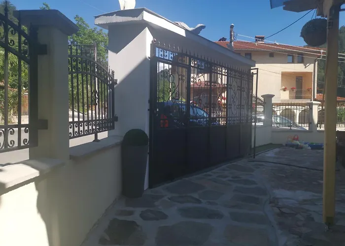 къща томови Gasthof