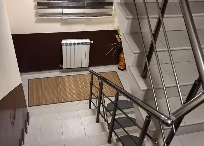 къща томови