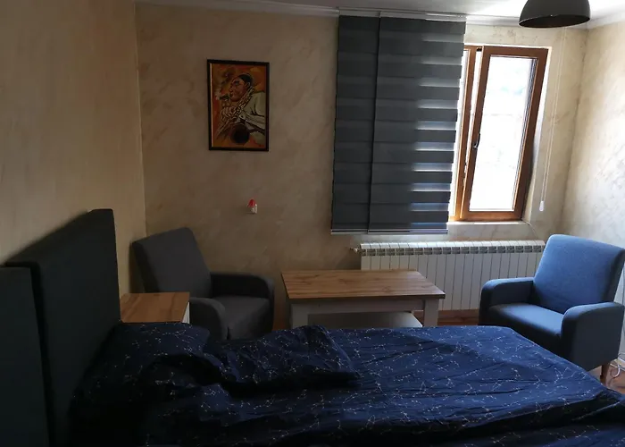 къща томови *