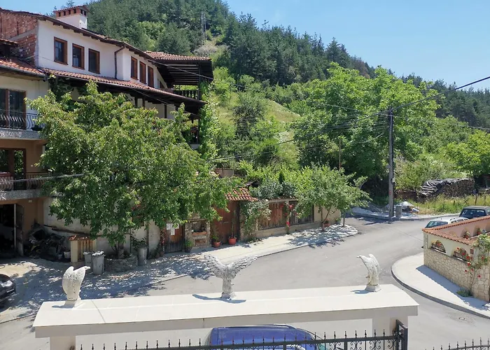 къща томови Gasthof